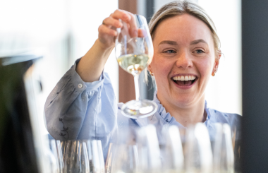 English Wine Week 2026: Celebrating IWSC winners