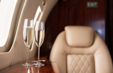 IWSC Business Insight: How to get your wine listed on airlines